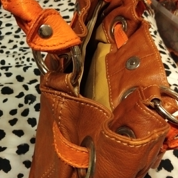 Iam selling a tote bag - Picture 6 of 8